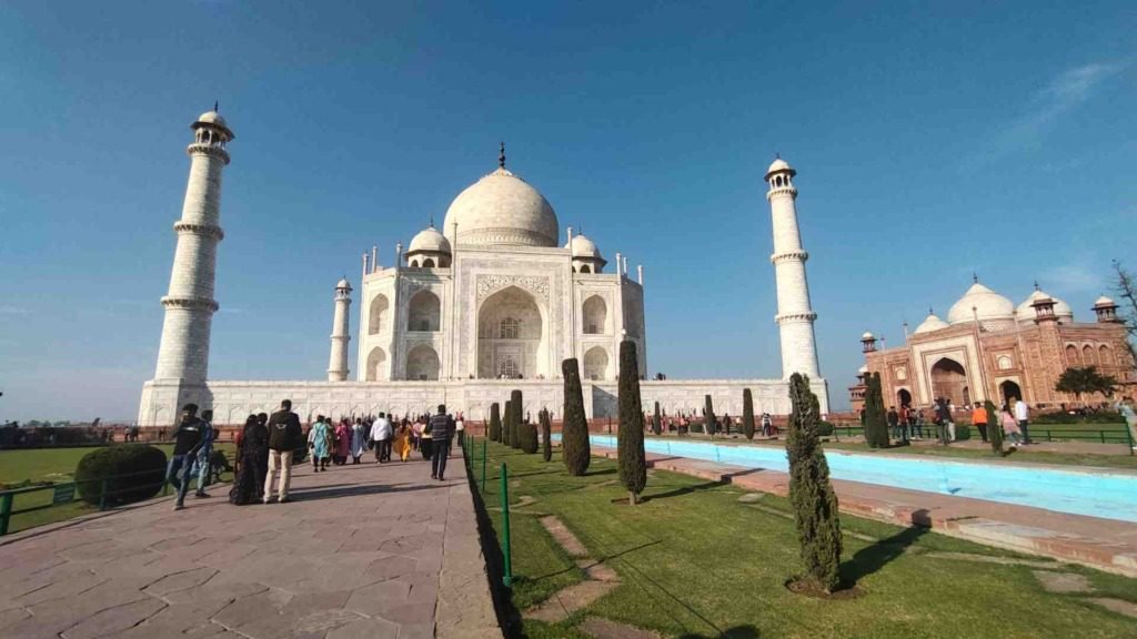 Taj Mahal Agra Photo And Pictures