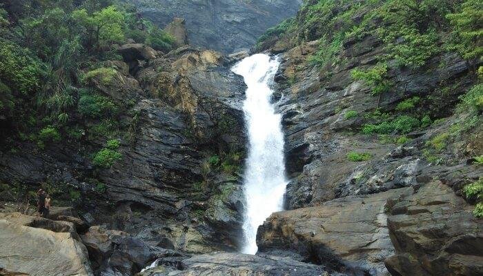 Hidden Waterfalls Near Jaipur City In Hindi