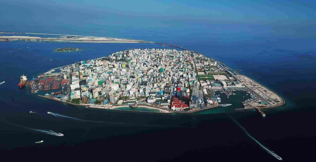 Male City Maldives in Hindi