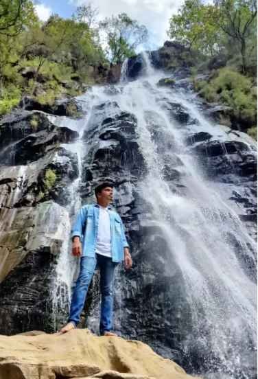 Pachmarhi Hill Station Bee Falls
