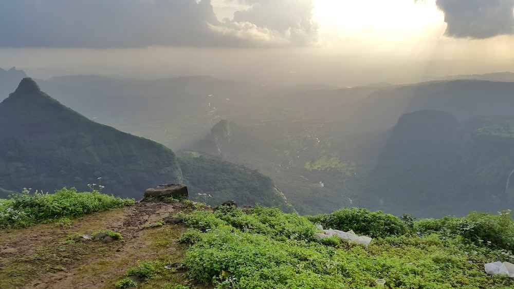 Top 10 Tourist Places To Visit In Lonavala In Hindi
