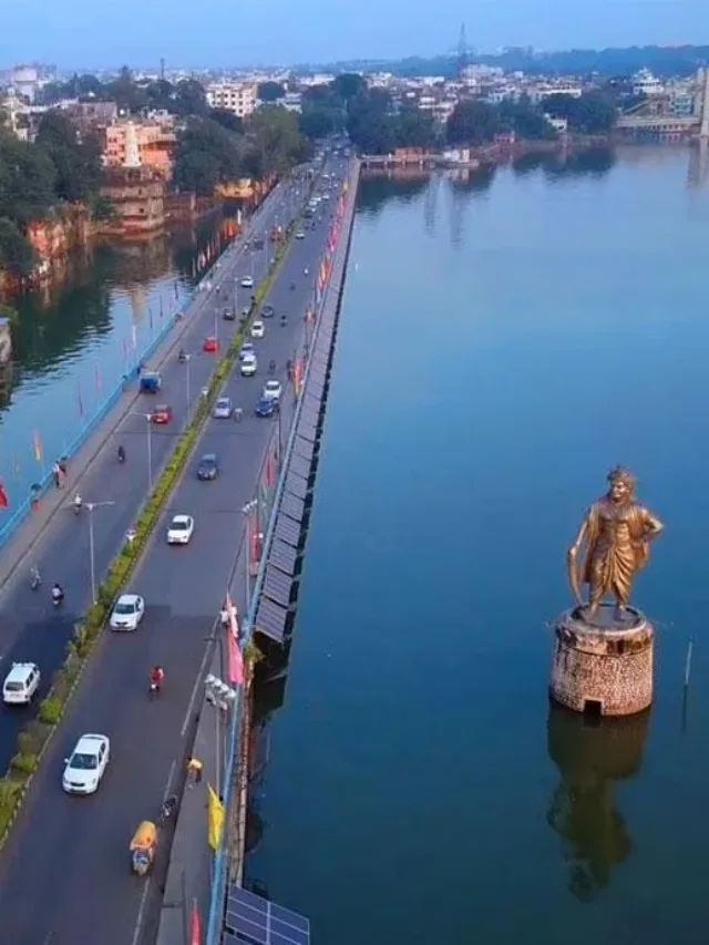 Bhopal - The City of Nawabs and Lakes