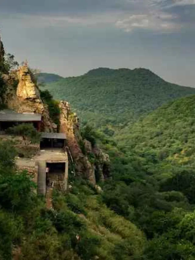 Shri Amba Mata Trek in Jaipur In Hindi