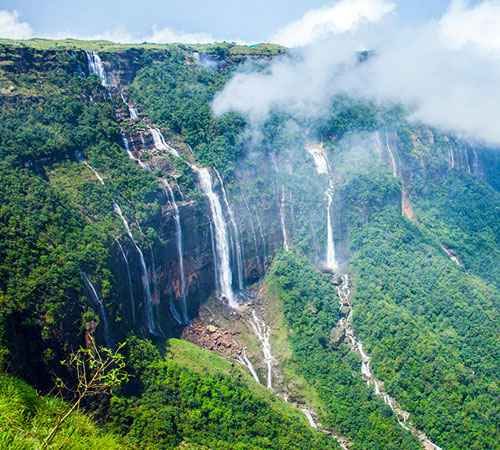 Nohsngithiang Waterfalls Cherrapunji Info In Hindi