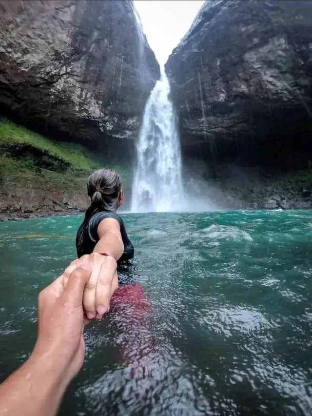 devkund waterfall photos
