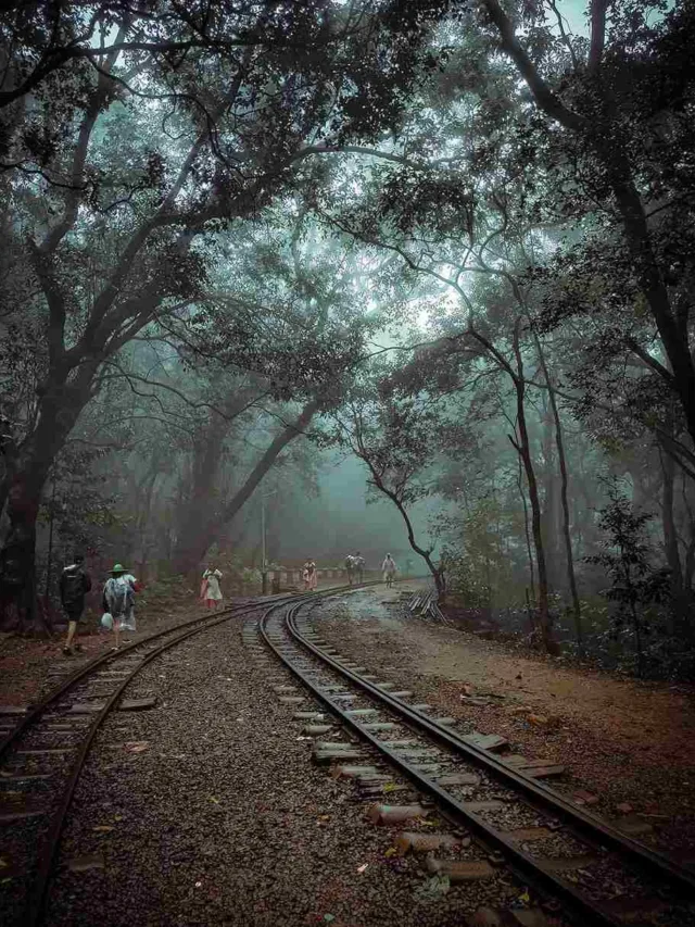Top Tourist Places In Matheran in Hindi