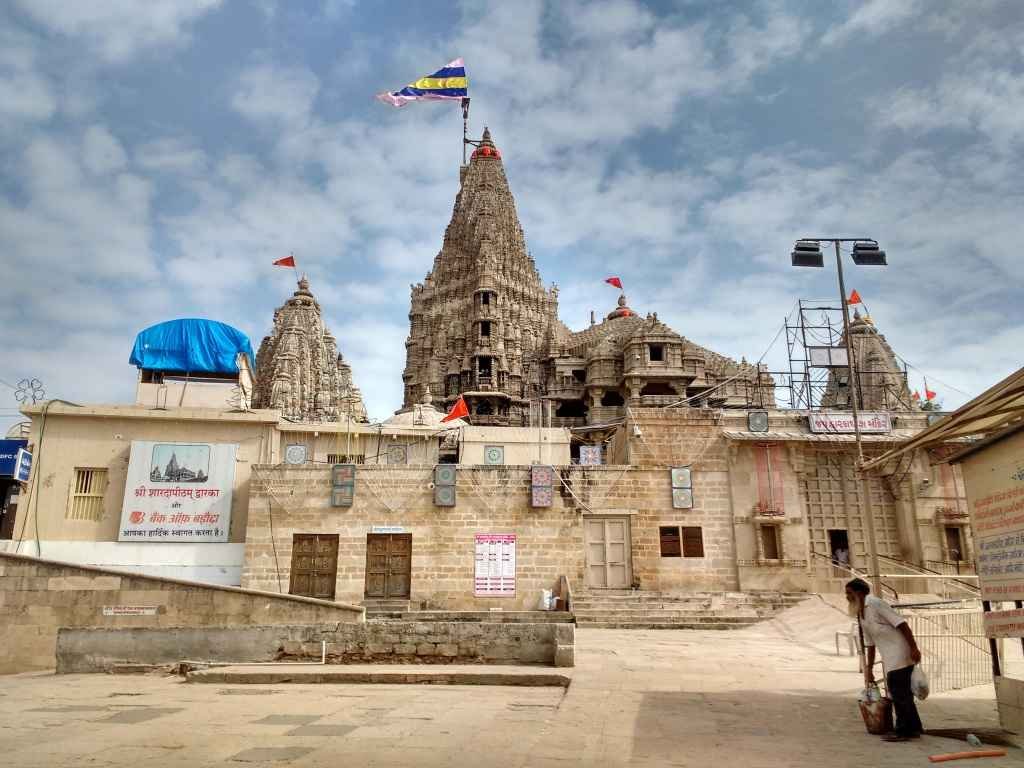 Dwarkadhish Temple Dwarka Gujarat 
