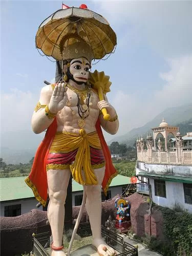 Religious Place of Nanital Hanuman Garhi In Hindi