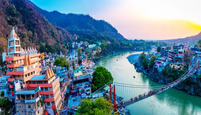 Best Tourist Places To Visit In Rishikesh In Hindi