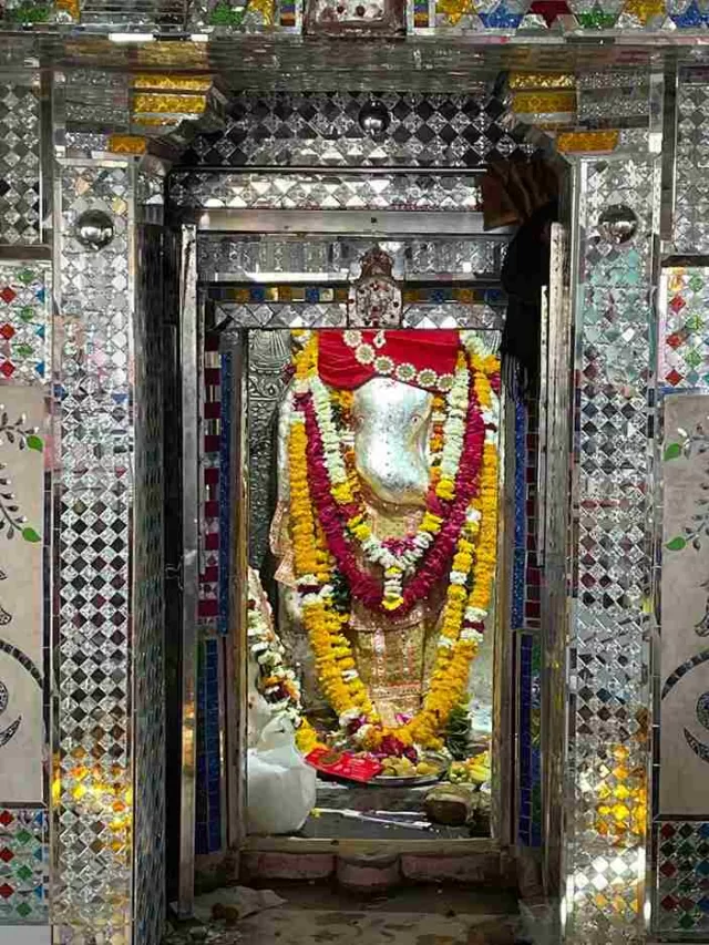 Best Travel Web Stories Bohra Ganesh Ji Temple Udaipur In Hindi, Bohra Ganesh Ji Photos And Images , Bohra Ganesh Ji Temple Timings, History of Bohra Ganesh Ji Temple, Mystery of Bohra Ganesh Ji Temple Udaipur,
