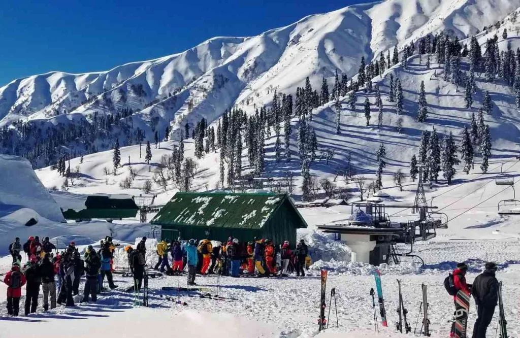 कश्मीर के इन खूबसूरत जगहों पर उठा सकते हैं बर्फबारी का मजा: 10 Best Places To Experience Snowfall in Kashmir 10 Best Places To Experience Snowfall in Kashmir, 15 Places to Visit in Kashmir in December, 10 Great Places to See Snow Falls in Jammu & Kashmir, Top 9 Snowfall Places in Kashmir (2023), Best 10 Snow Destinations to Enjoy in Kashmir Valley, Top 5 Heavy Snowfall Places in Jammu and Kashmir, 10 best places to experience snowfall in kashmir in winter, 15 Top Places to Visit in Kashmir, Top 10 Places to Visit in Kashmir in February, 10 Best Places To Visit In Kashmir In Winter, 10 best places to visit in Kashmir in Summer, 10 Best Places to Visit in Kashmir in January 2024, 10 Best Places to Visit Kashmir in March 2024, Best Places to Experience Snowfall in India in Winter, top beautiful places in Kashmir,