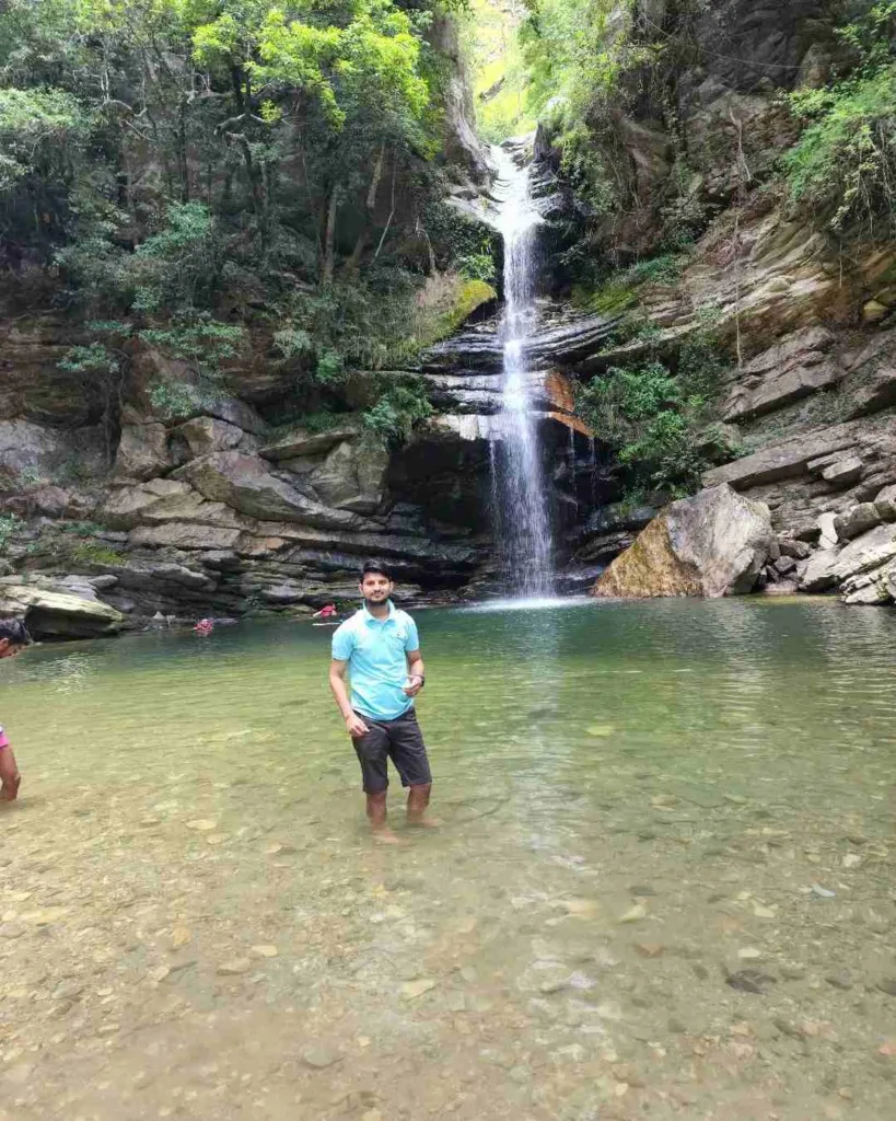 उत्तराखंड का बेहद खूबसूरत और शांत हिल स्टेशन मुक्तेश्वर घूमने की जानकारी: Mukteshwar Hill Stations Uttarakhand Ghumne Ki Jankari भालू गढ़ वॉटरफॉल - Bhalu Gaad Waterfalls Uttarakhand